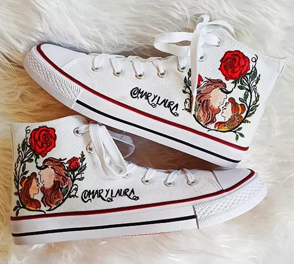 zapatillas pintadas de la Bella y la Bestia con diseño especial copia