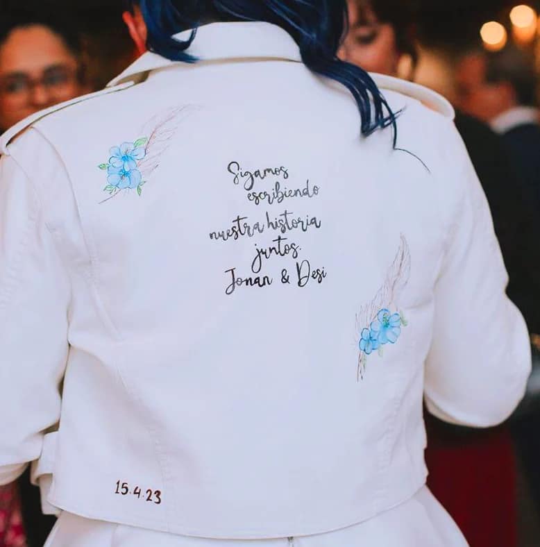 Chaqueta polipiel pintado a mano