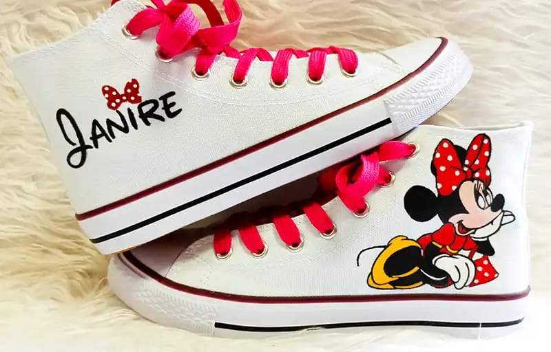 zapatillas pintadas Minnie Mouse para profe